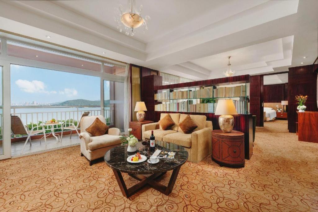 นิวเซ็นจูรี่ ซู่โจว แกรนด์ โฮเต็ล Hotel ซูโจว ภายนอก รูปภาพ
